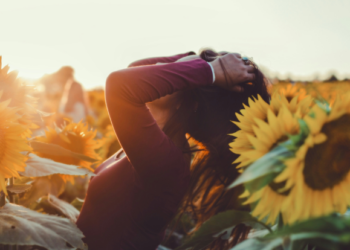 Describe any Obstacles Lawrence Hargrave Faced in His Life